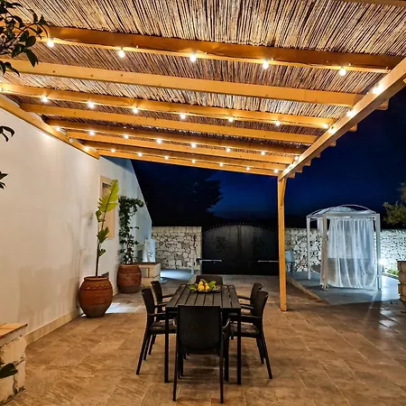 Residence Del Tellaro-3