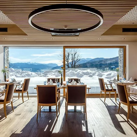Tratterhof Mountain Sky Hotel-3