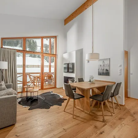 Skylodge Alpine Homes-3