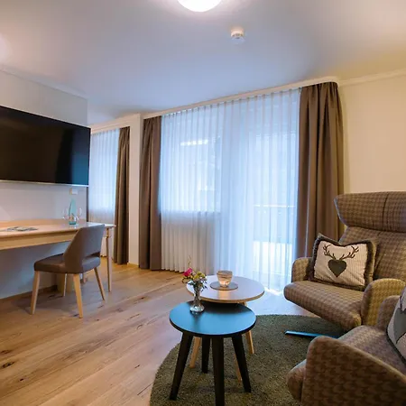 Flair Hotel Adlerbad-2