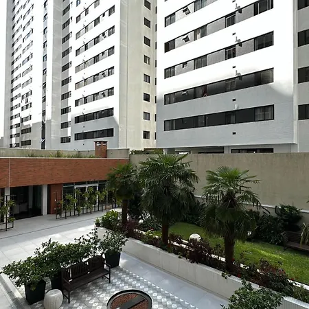 Studio Batel com ótima localização-3