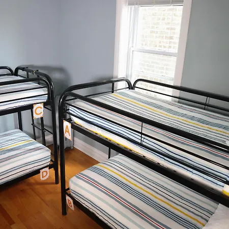 Wrigley Hostel - Chicago (Adults Only)-3