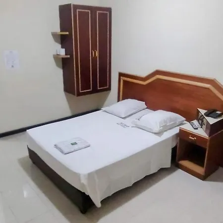 Aero Plaza Hotel-3