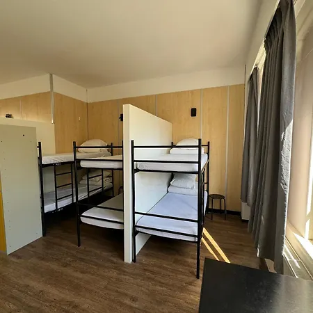 Xplore Hostel Amsterdam-3
