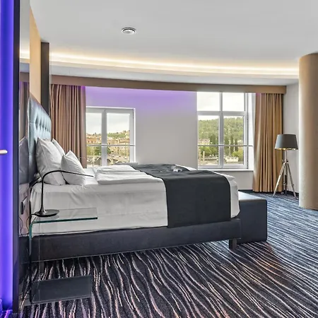 Dancing House Hotel - Tancici Dum-3