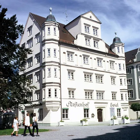 Der Fuerstenhof-2