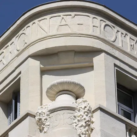 Regina Boutique Hotel-3