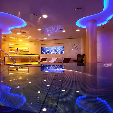Hotel Ambiente Wellness&Spa-3