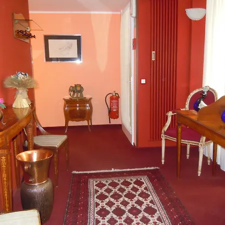 Swiss Lodge Nassa Garni-2