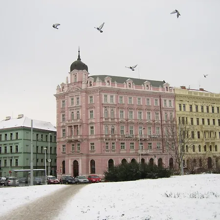 Hotel Opera-2