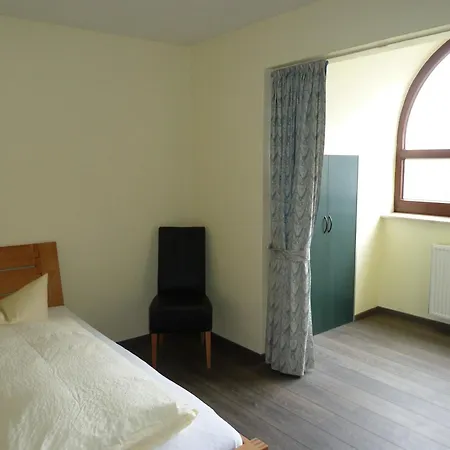 Hotel am Schloss Broich-2