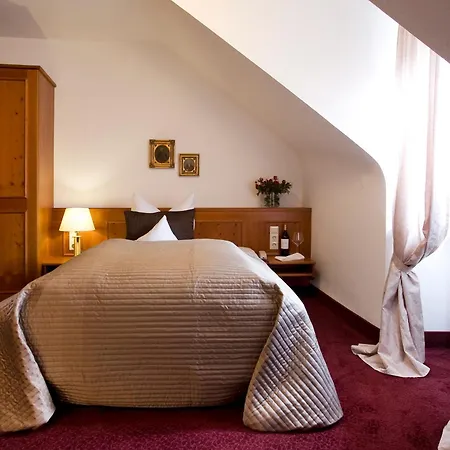 Hotel Traube Naehe Messe Stuttgart-2