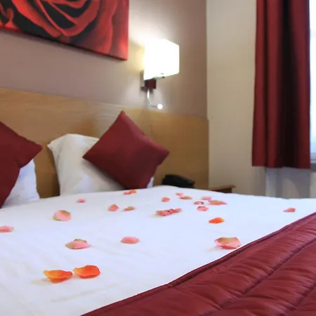 Sheriff Hotel-2