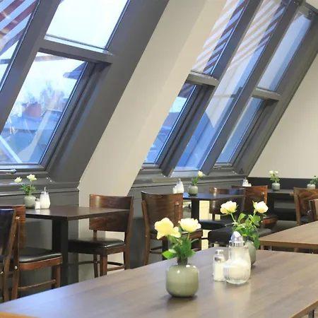Hotel Arena Inn - Berlin Mitte-3