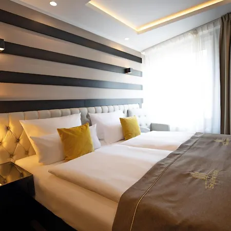 Skyline Hotel City Frankfurt-2