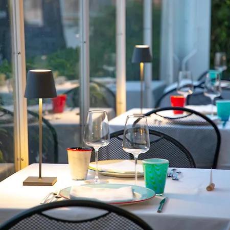 La Banchina Luxury Suites-3