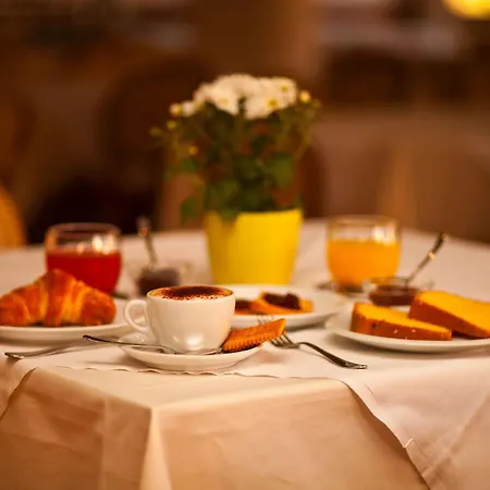 Hotel Moderno-2
