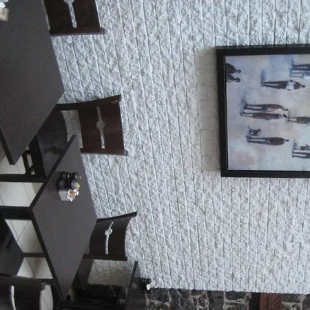1595 Saint-Denis-3