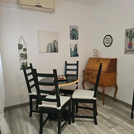 Apartamentos La Mar-3