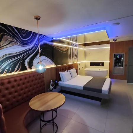 Motel Mood-2
