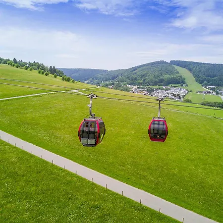 Sporthotel Zum Hohen Eimberg-3