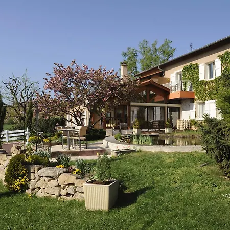 Logis Hotel Des Grands Vins-2