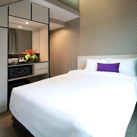 V Hotel Bencoolen-2