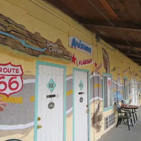El Trovatore Motel-3