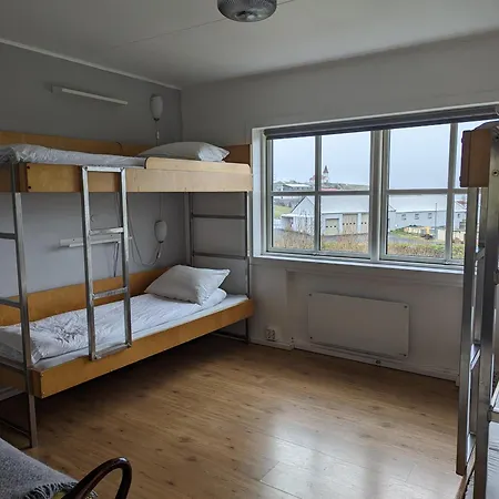 Vik Hostel-3