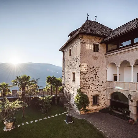 Relais&Chateaux Hotel Castel Fragsburg-3