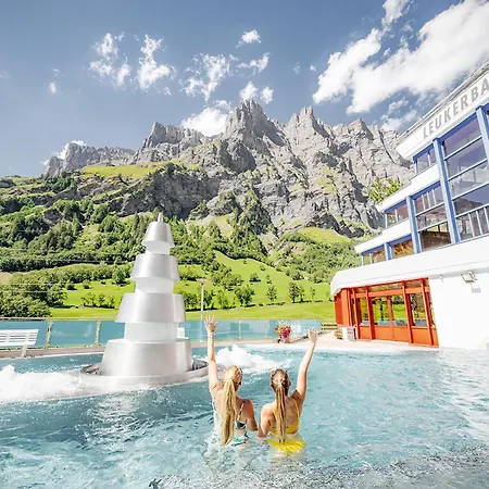 Hotel Alpenblick-Leukerbad-Therme-2