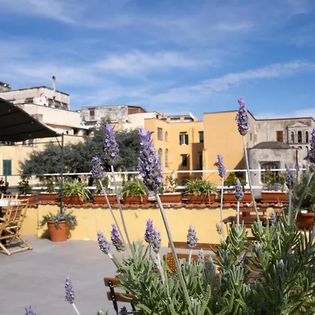 HOPESTEL Secret Garden Napoli-3