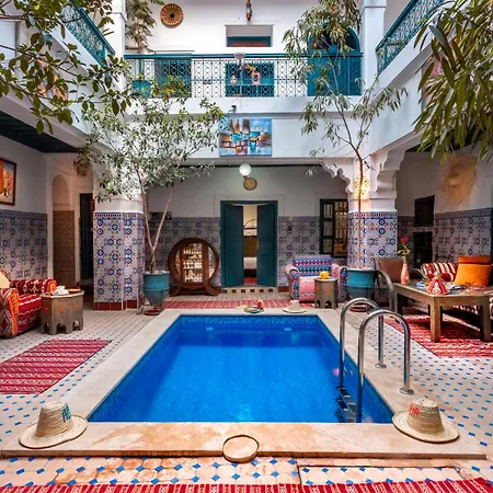 Riad Azalia-2
