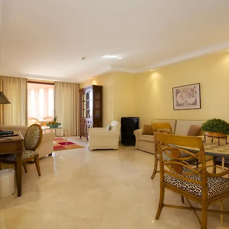 Bahia Beach Apartments Estepona-2