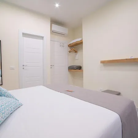 Mandra B&B-3