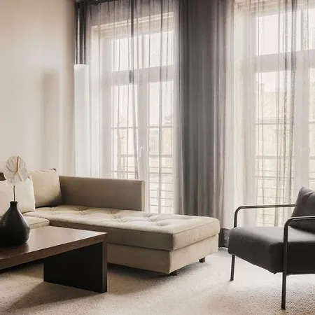 Hotel Bergs Suites-2