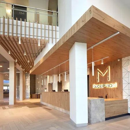 Hotel MARVEL - FULLY RENOVATED FREE Beach Access-2