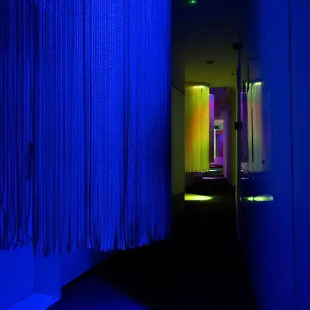 Chic&Basic Born Boutique Hotel-3