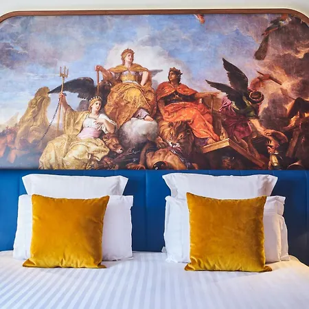 Hotel Le Versailles-3