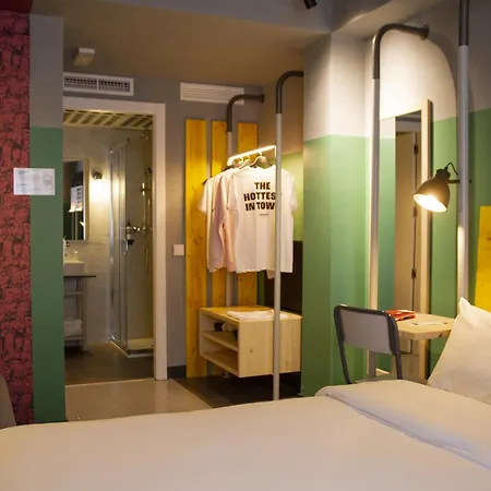 Room Valencia-2