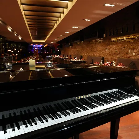 Canyon Hotel Erbil-3
