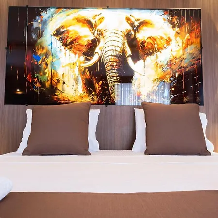 Duqqan Deluxe Hotel-3