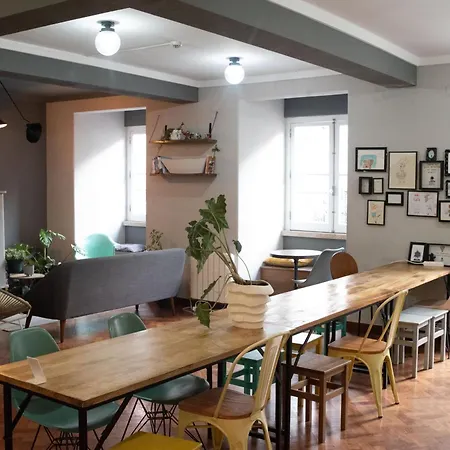 Draft Hostel & Rooms-2