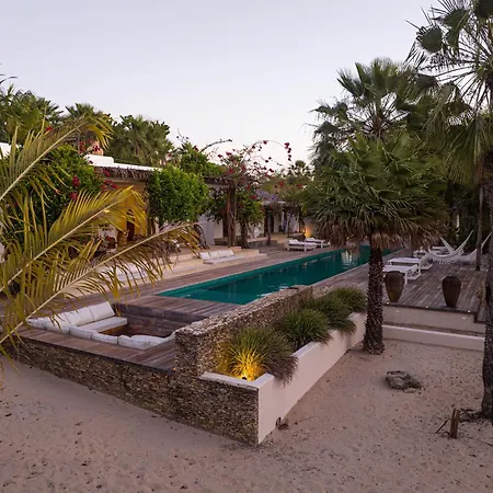 Villa Paz - La Villa Group-3