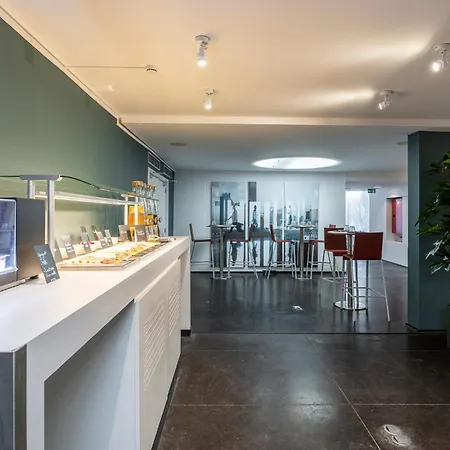 ibis Styles Hotel Brussels Louise-2