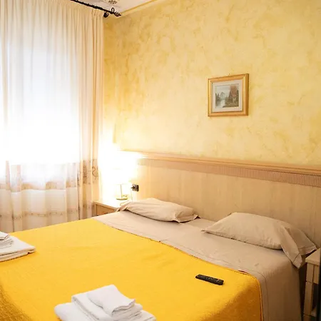 Mannu Hotel-2