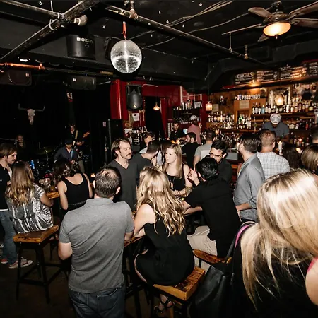 Firehouse Hostel (Adults Only)-3