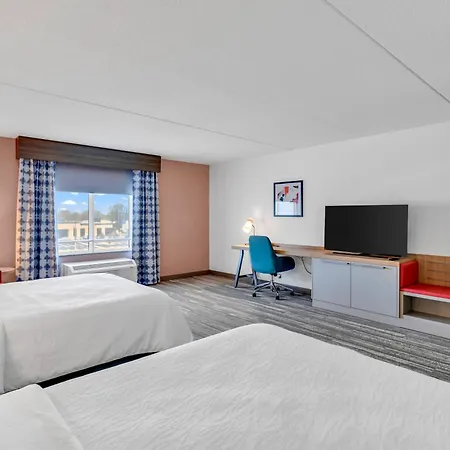 Hilton Garden Inn Myrtle Beach/Coastal Grand Mall-2