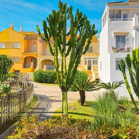 Zahara Sol Villas y Apartamentos by QHotels-2
