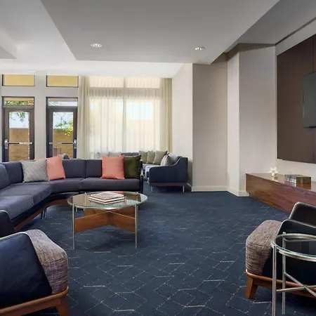 Courtyard By Marriott Phoenix Mesa Gateway Airport-2